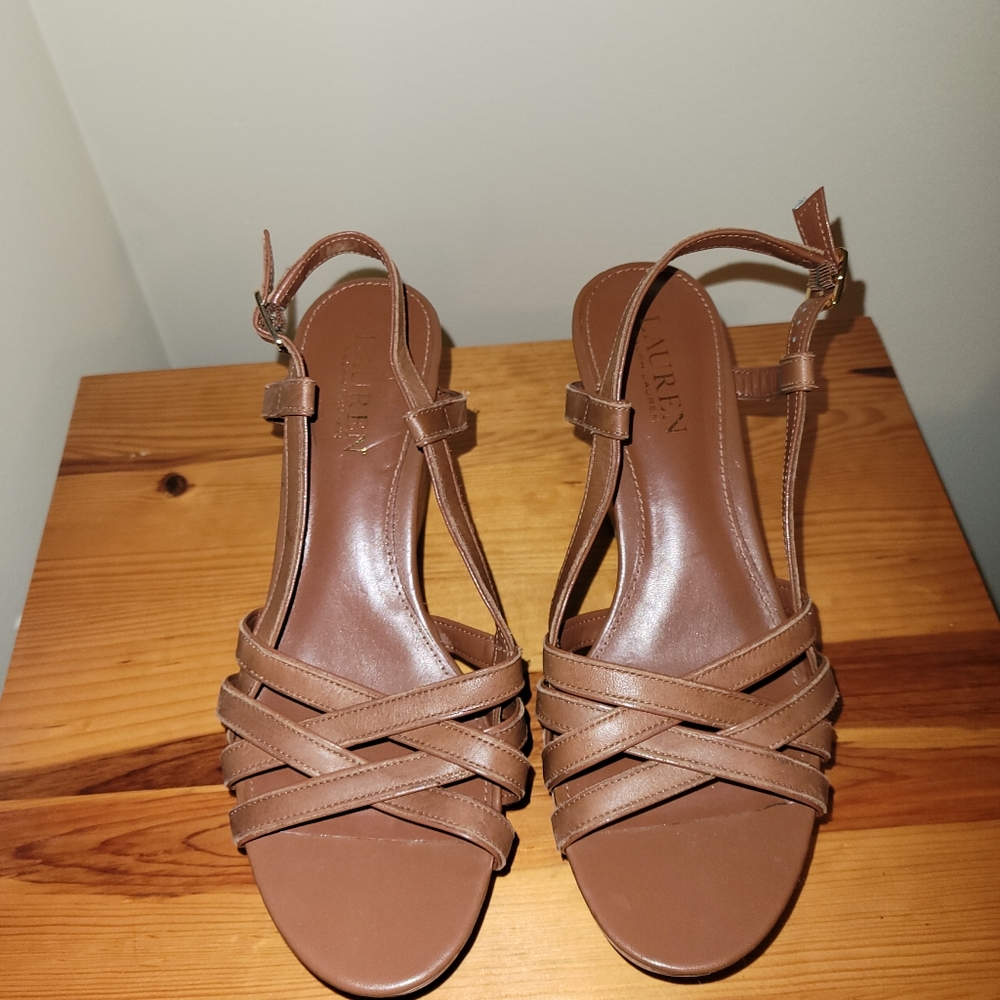 Lauren Ralph Lauren Wedge Tan Sandle Size 7.5 US